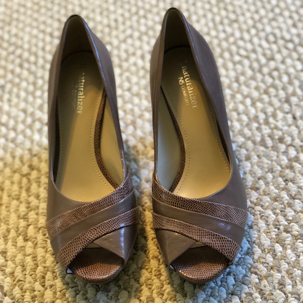 Open toe heels